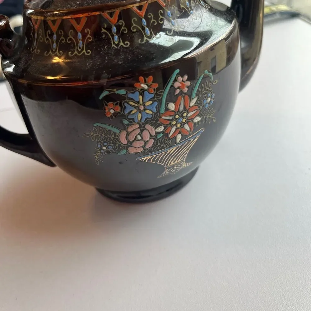 Unbranded vintage hand
